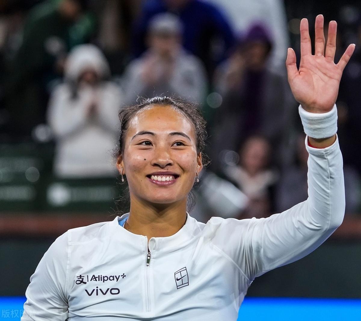 开云体育官网-出色发挥引爆全场！，阿扎伦卡意外战胜拜仁全场沸腾不已-开云体育官网